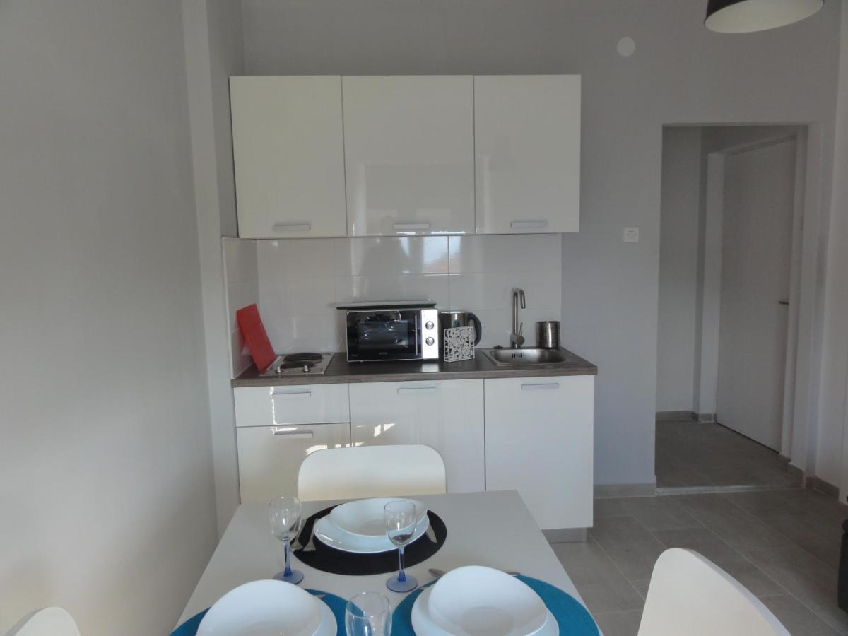 גראדאץ Apartmani Lara מראה חיצוני תמונה