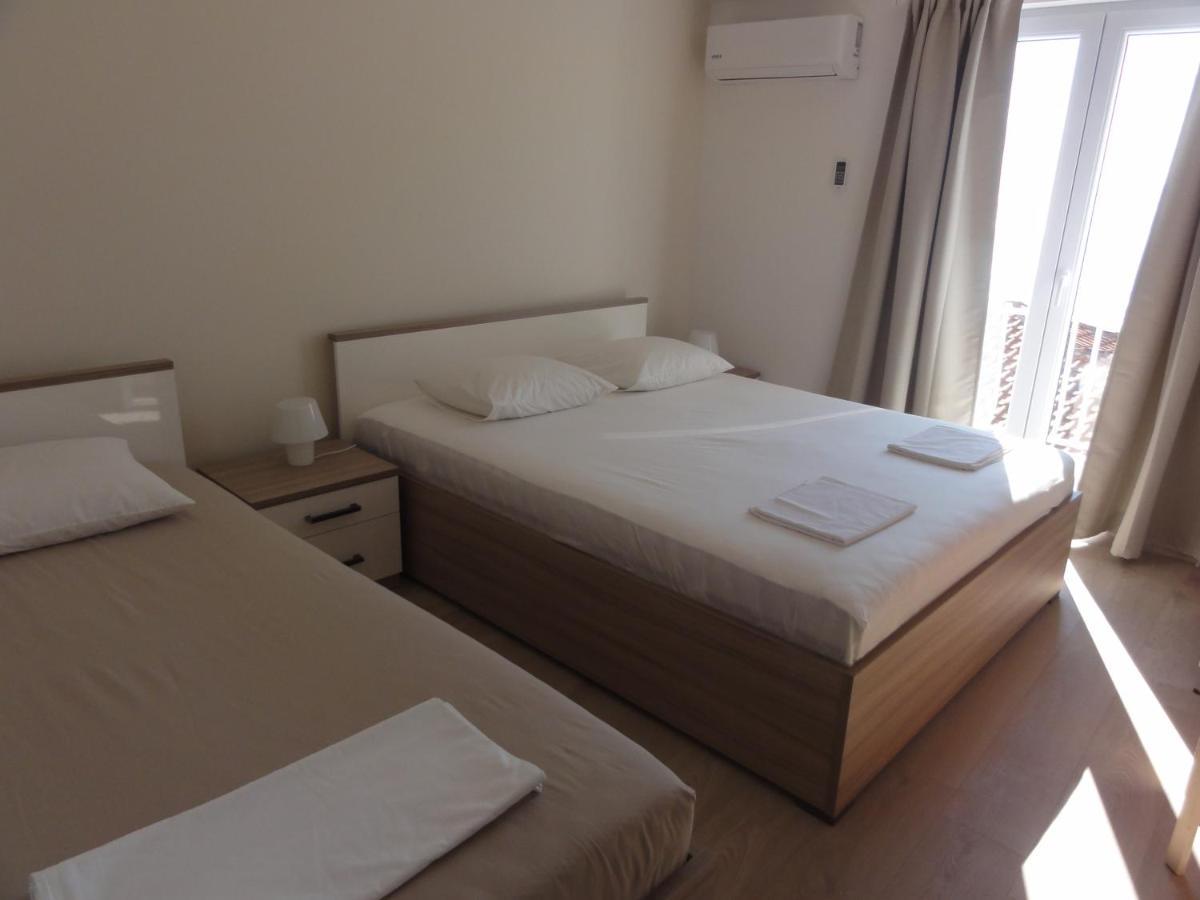גראדאץ Apartmani Lara מראה חיצוני תמונה