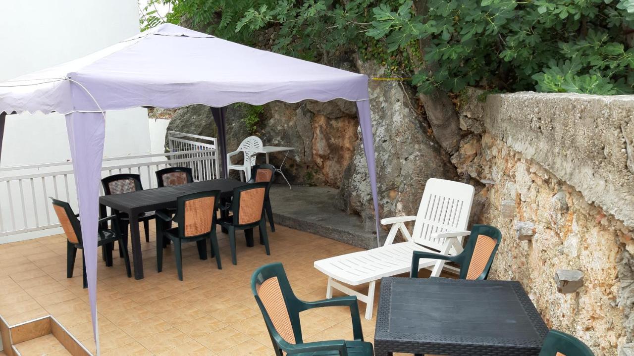 גראדאץ Apartmani Lara מראה חיצוני תמונה