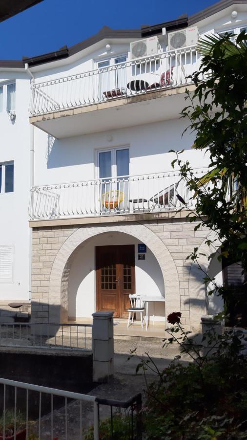 גראדאץ Apartmani Lara מראה חיצוני תמונה